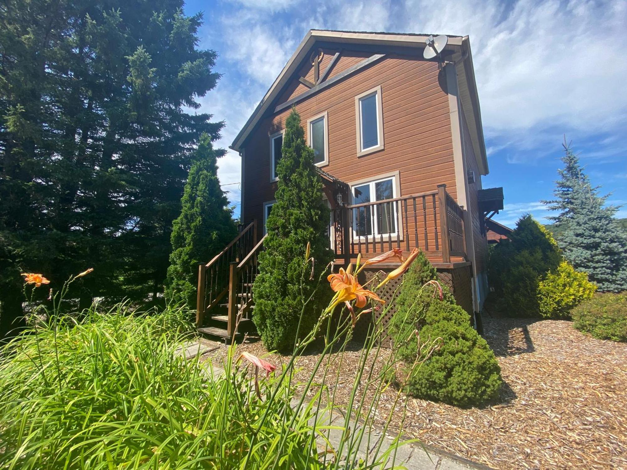 Royal Laurentien Saint-Faustin Exterior photo