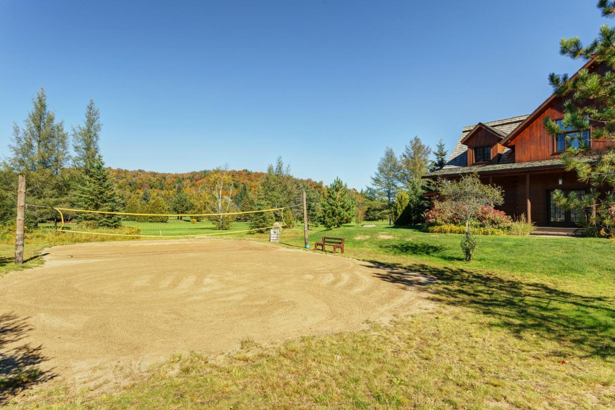Royal Laurentien Saint-Faustin Exterior photo
